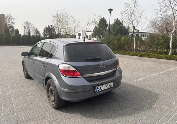 Opel Astra cena 7000 przebieg: 289000, rok produkcji 2005 z Kłobuck małe 67